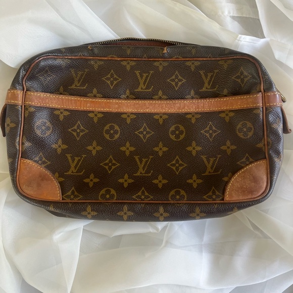Louis Vuitton Brown Monogram vintage bag - Picture 1 of 12